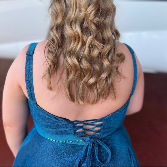 Tiffany Prom Dress - Picture 2 of 5